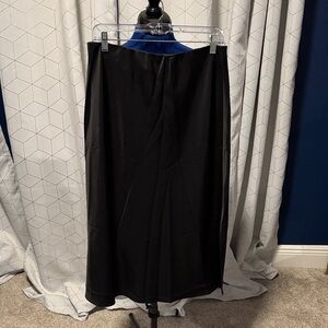 Elegant Black Women's Skirt - Satin look, washable, elastic waist